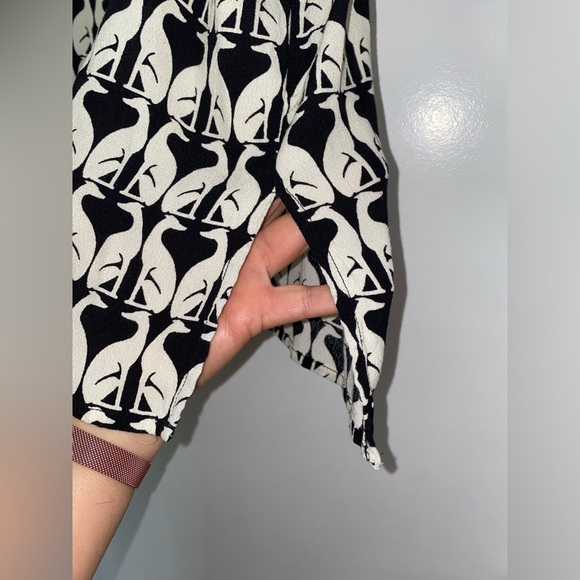 H & M Womens Black Cream Animal Printed Shirt Short Sleeve Top Shirt Size US 14 - Picture 5 of 11